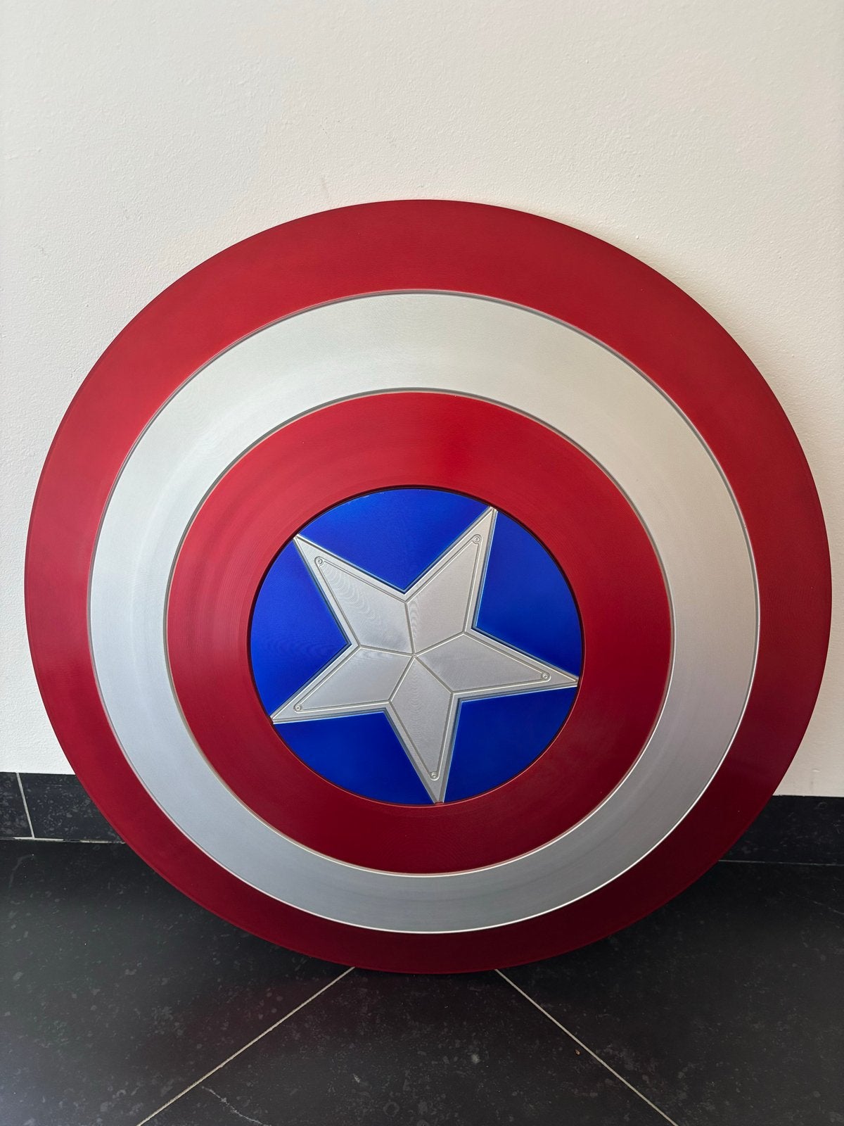 Captain America Schild - 60cm met handvaten, Ophalen of Verzenden, Zo goed als nieuw