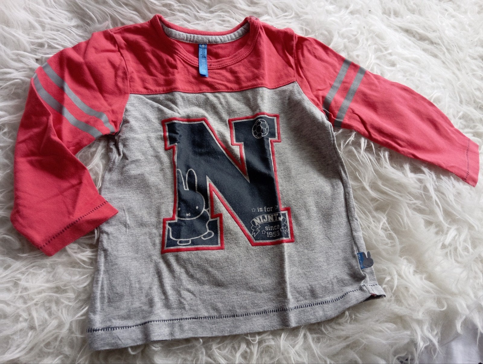 Leuk Nijntje shirt maat 86 - Grijs met roze mouwen, Ophalen of Verzenden, Nijntje, Jongetje, Shirtje of Longsleeve