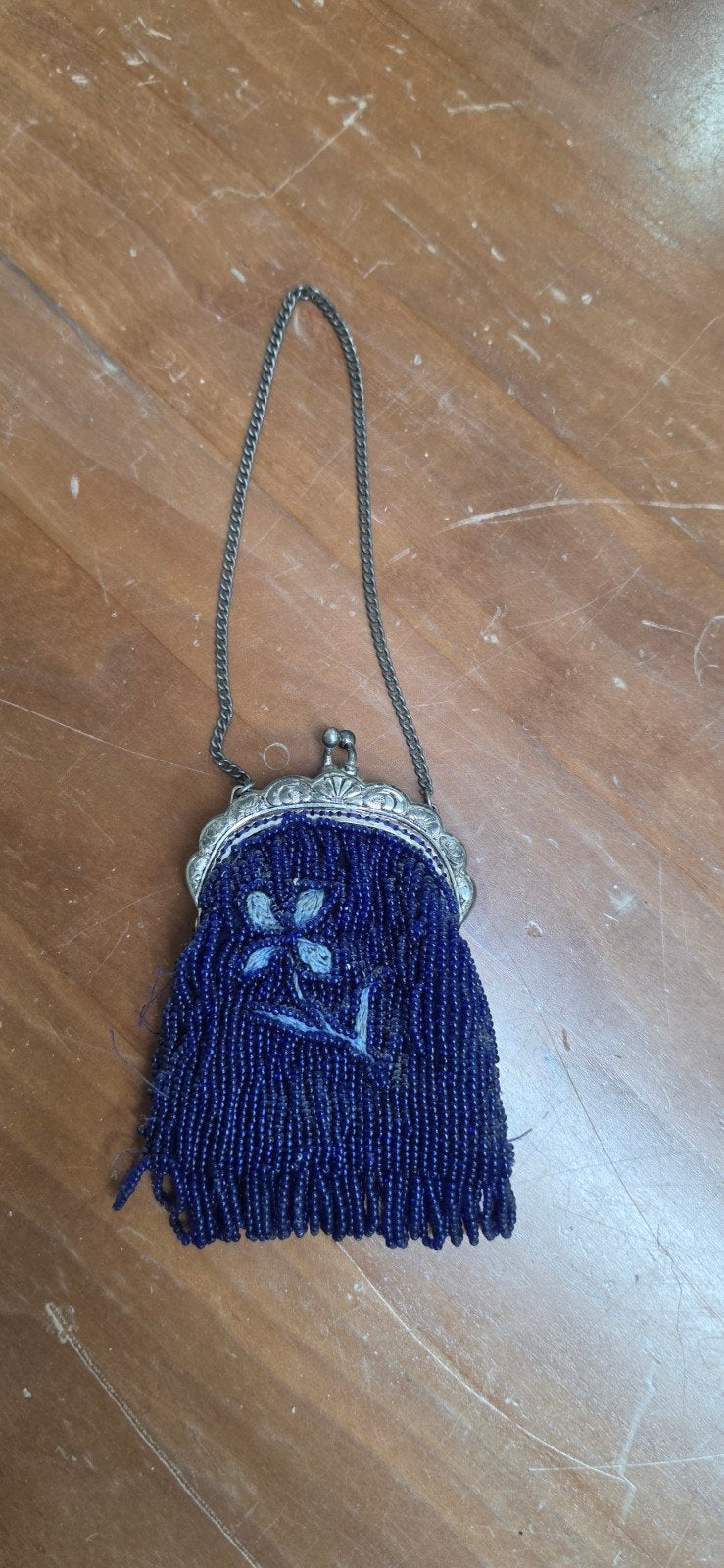 Antieke kralen handtasje - Blauw met zilveren frame, Antiek en Kunst, Ophalen of Verzenden