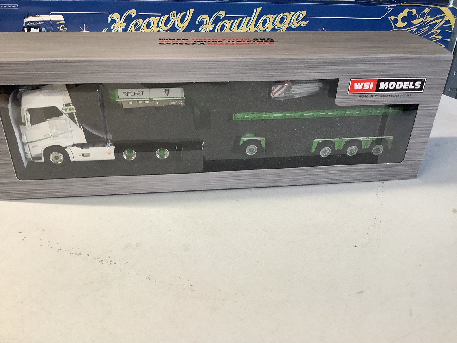 Volvo Rachet, Ophalen of Verzenden, Zo goed als nieuw, Bus of Vrachtwagen, Lion Toys