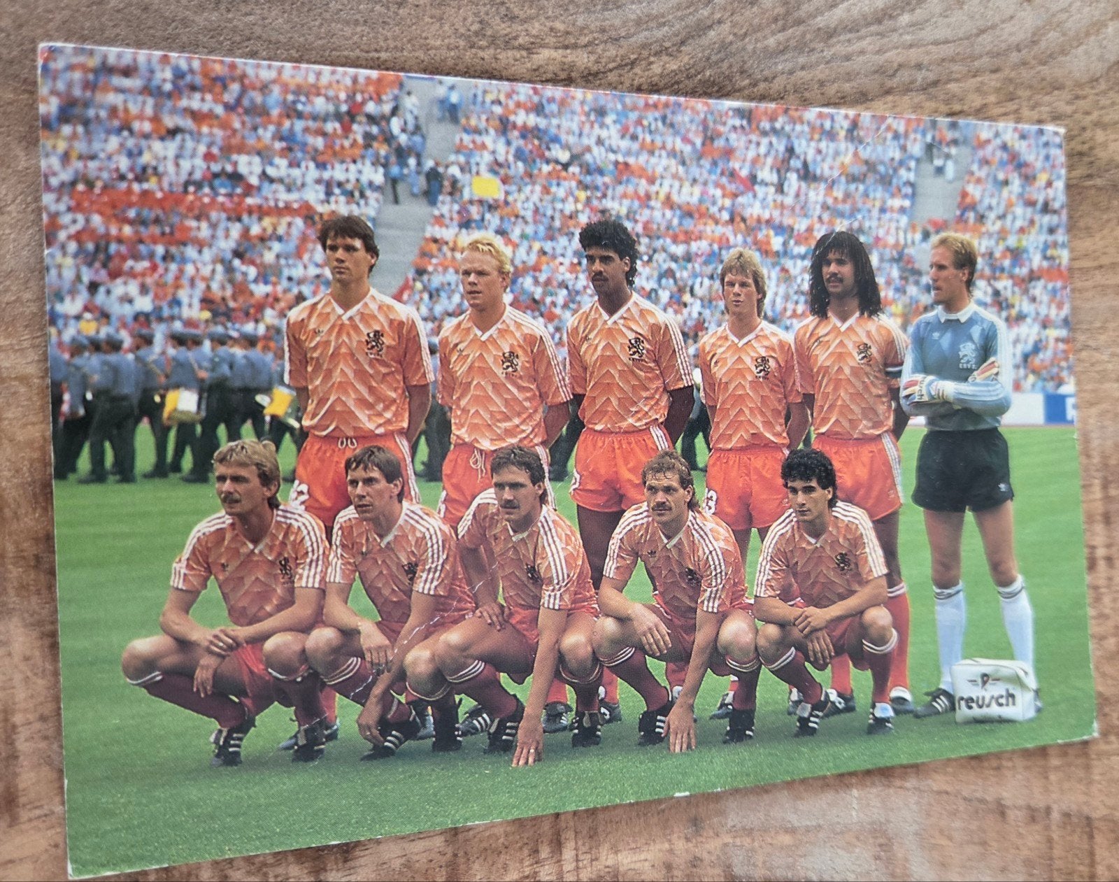 Vintage Ansichtkaart Nederlands Elftal 1988 EK, Verzamelen, Verzenden, 1980 tot heden, Ongelopen, Sport en Spel
