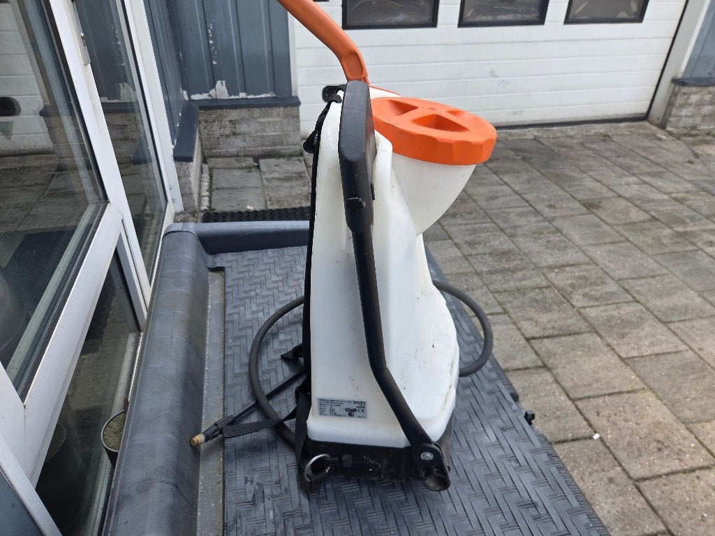 STIHL SG51onkruid rug spuit, Ophalen of Verzenden, Gebruikt, Onkruidbestrijding