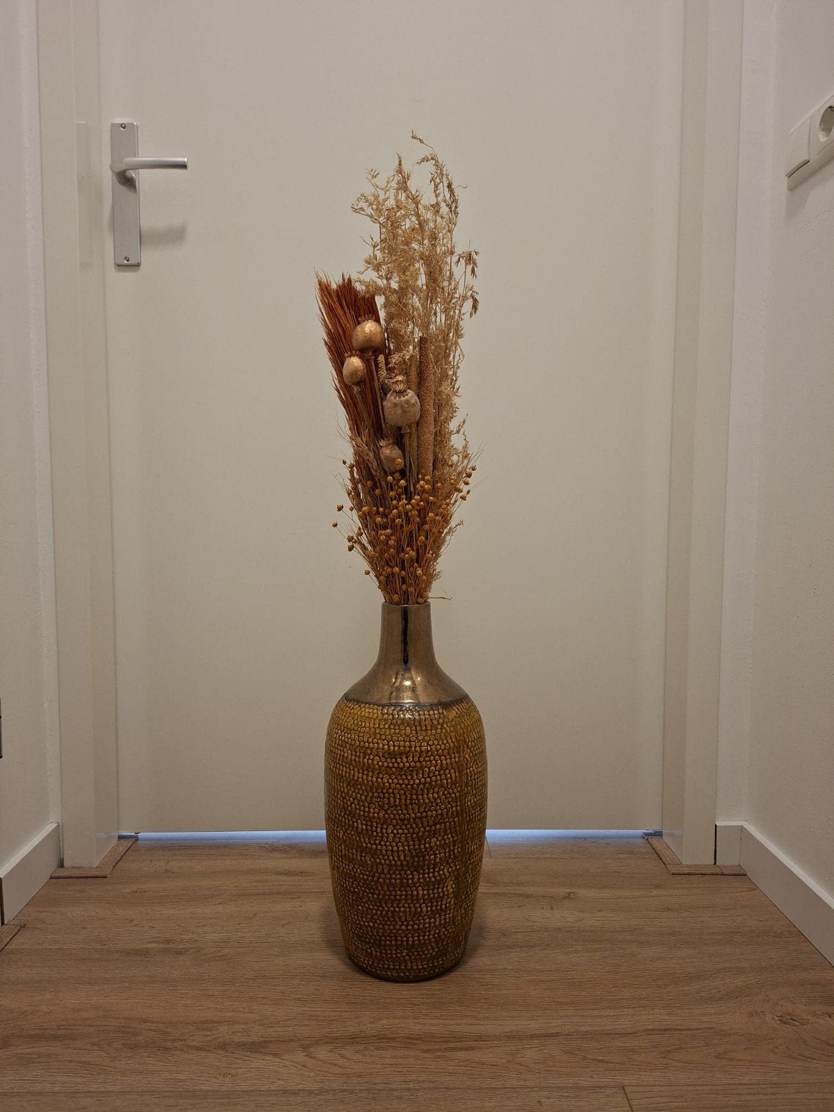 Te koop: Prachtige Vaas met Droogbloemen (Nieuwstaat), Huis en Inrichting, Woonaccessoires | Droogbloemen, Ophalen, Nieuw