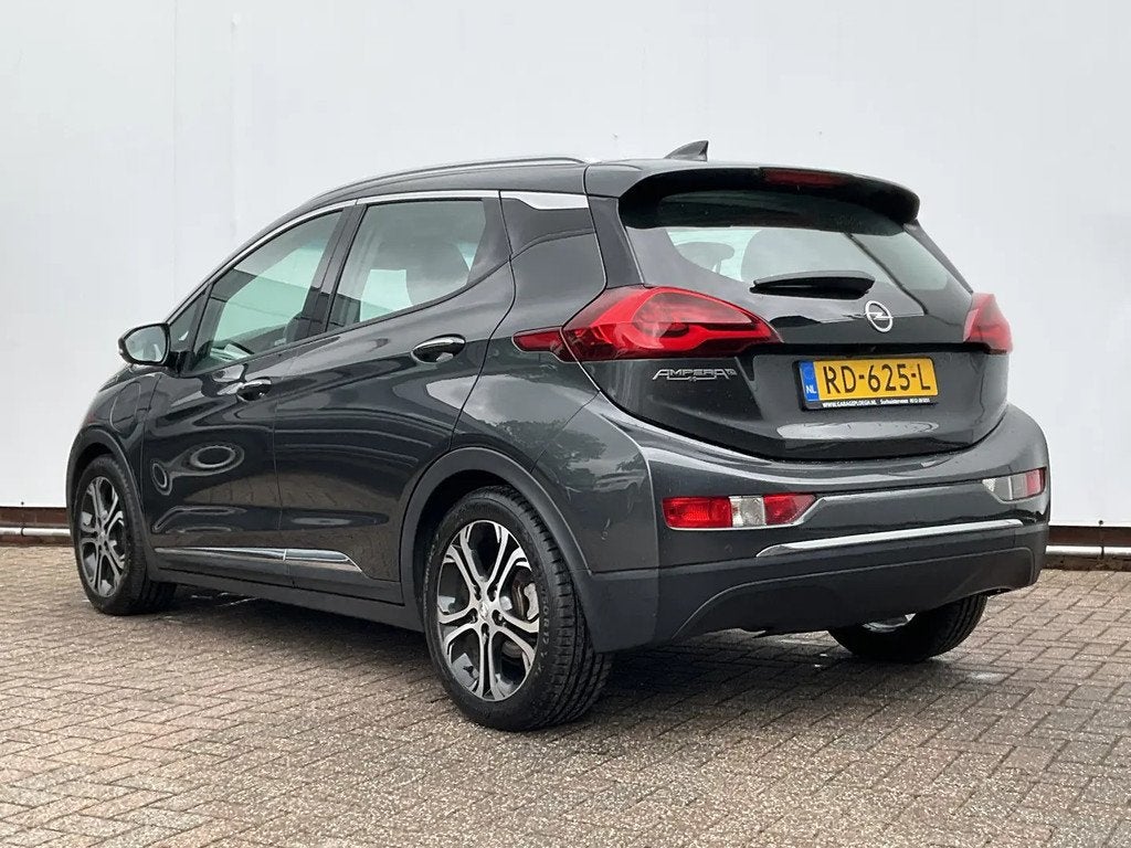 Opel Ampera-E Launch executive 60 kWh Recent Ac € 15.700,0, Automaat, Gebruikt, Lichtsensor, Ampera-e