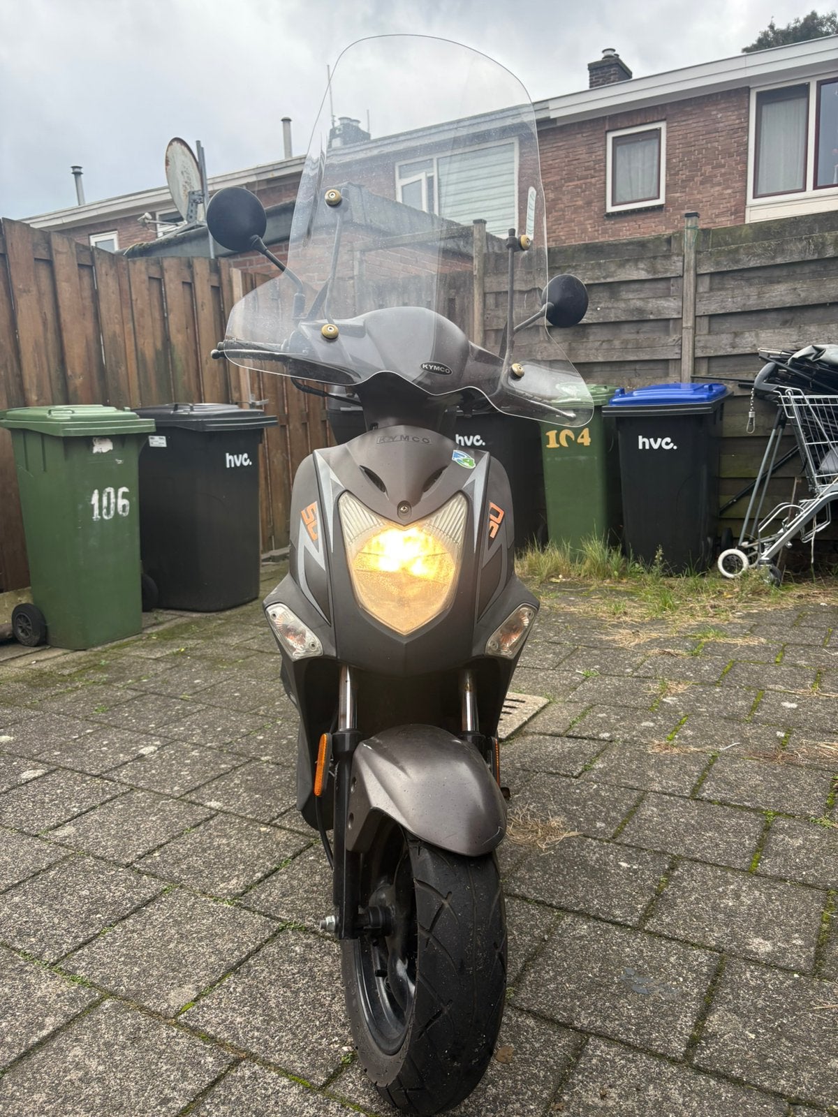 Te koop nette kymco Agility, Ophalen, 50 cc, Maximaal 25 km/u, Agility