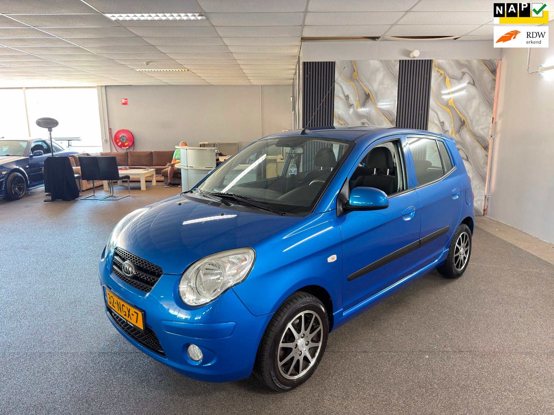 Kia Picanto 1.0 Seven Apk Nieuw,Airco,E-Ramen,Lm velgen,N.A., Stof, Zwart, 4 cilinders, Origineel Nederlands