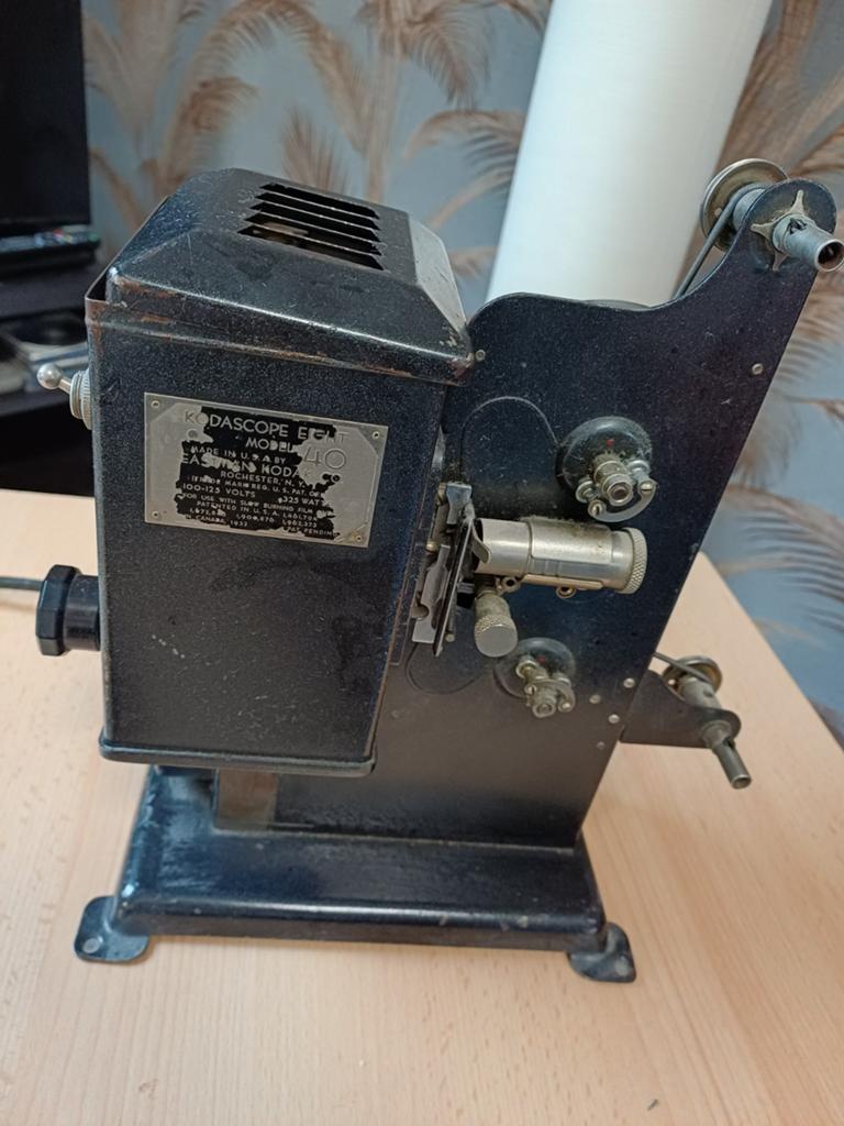 Vintage Kodascope E 8mm Filmprojector - Model 40, Ophalen