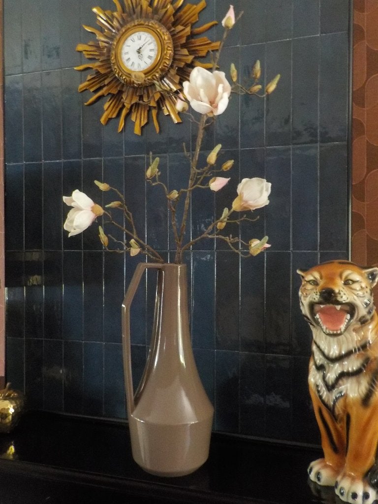 grote vaas .kan met tak magnolia samen, Ophalen, Overige kleuren, Aardewerk of Porselein, Zo goed als nieuw