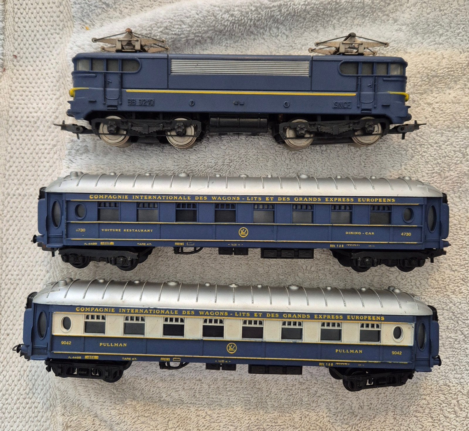lima treinset: locomotief BB 9217 en 2 CIWL wagons, Overige merken, Gelijkstroom, Ophalen of Verzenden, Analoog