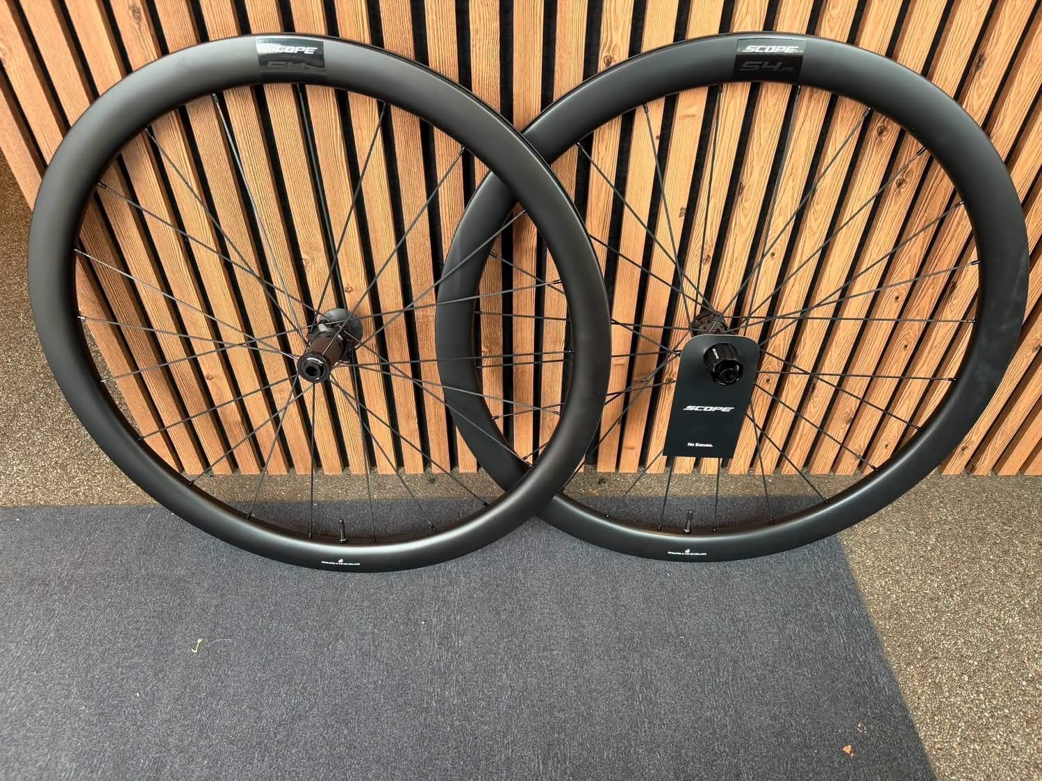 Nieuwe Scope S4a Wielset met Shimano Body, Nieuw, Racefiets, Carbon, Ophalen