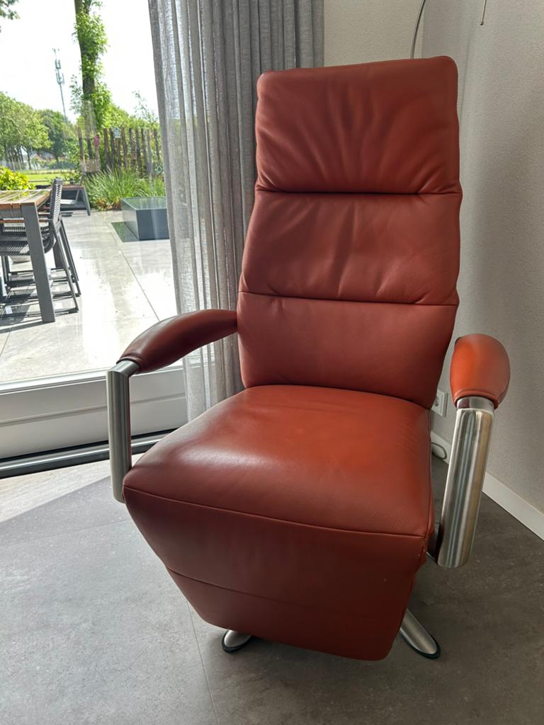 Leren relaxfauteuil cognac/terracotta, Huis en Inrichting, Fauteuils, Ophalen, Gebruikt, Past in elk interieur, 50 tot 75 cm