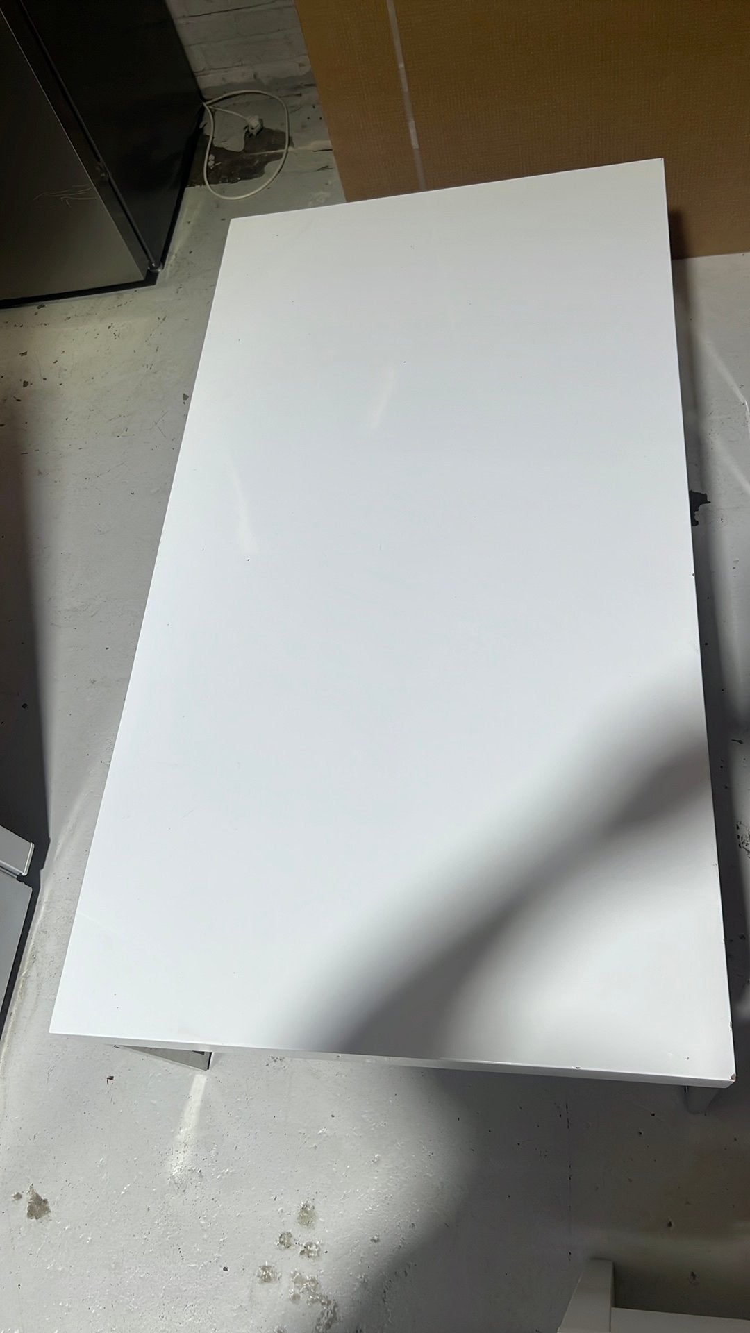 Een mooie witte Salon Tafel 70x130, Ophalen