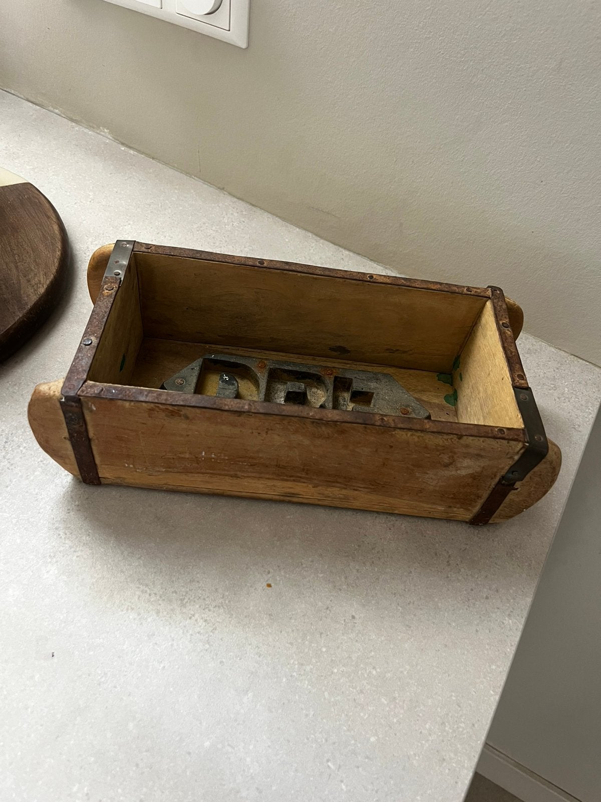 Houten steenmal, Ophalen, Zo goed als nieuw, Minder dan 50 cm