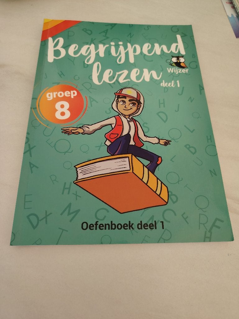 Begrijpend lezen oefenboeken groep 8 deel 1 en 2, Ophalen of Verzenden, Gelezen, Diverse auteurs