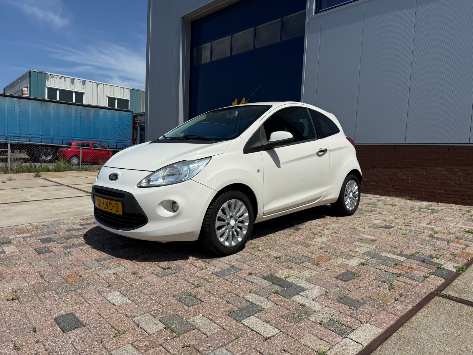 Ford Ka Titanium X (nieuwe APK), Voorwielaandrijving, Sound system, Stof, 1242 cc