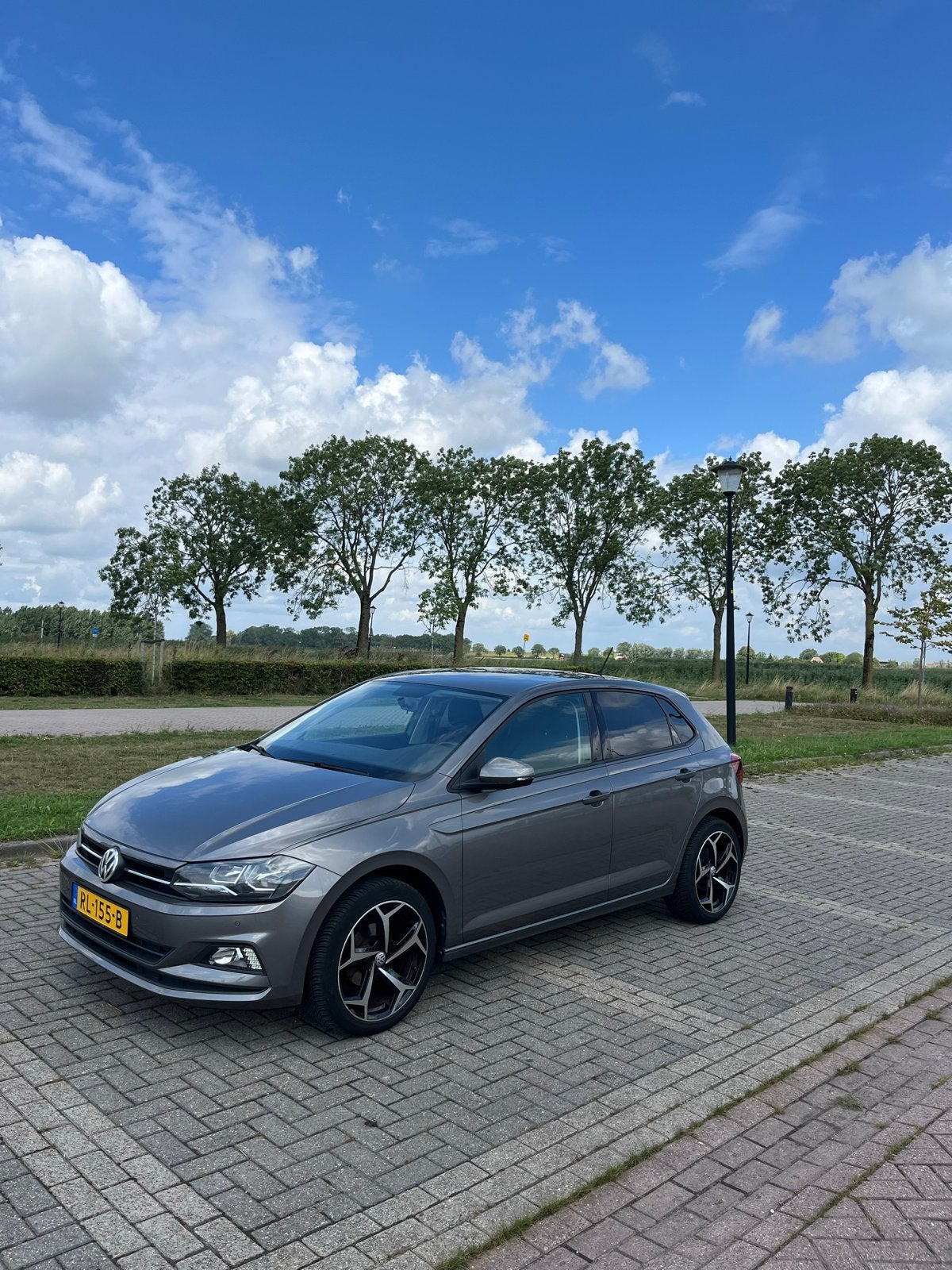Volkswagen Polo 1.0 TSI CarPlay - APK SEP 2027 - Cruise, Auto's, Voorwielaandrijving, 40 €/maand, 23 km/l, Origineel Nederlands