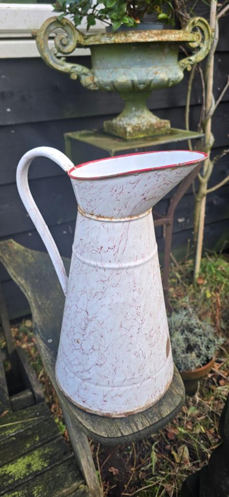 Oude Franse rood witte gewolkte emaille kan waterkan, Antiek en Kunst, Ophalen of Verzenden