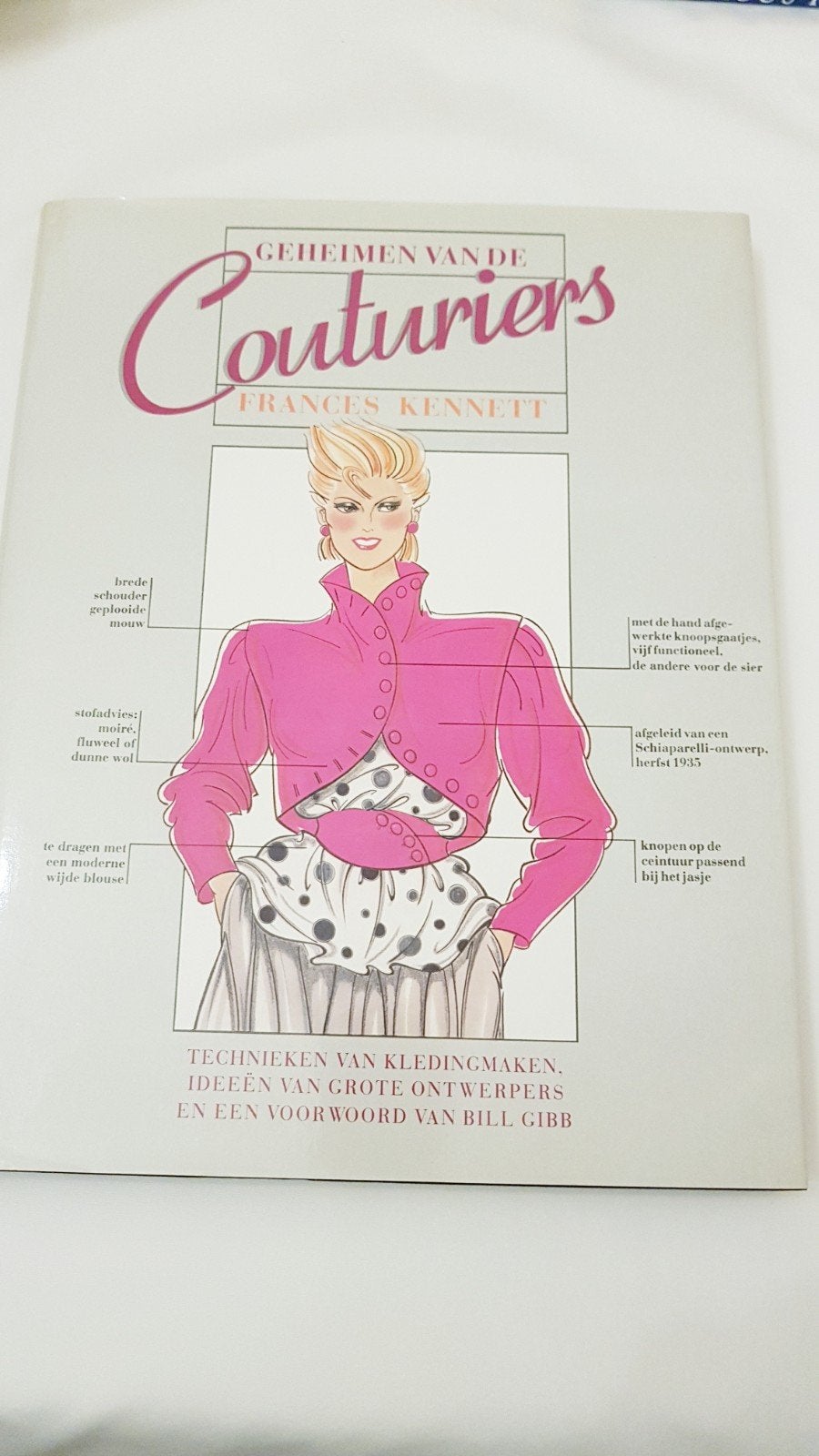 Geheimen van de Couturiers - Technieken en Ideeën, Ophalen of Verzenden, Gelezen, Studie en Technieken