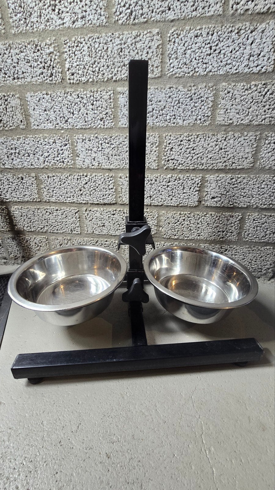 Voer/waterbak in hoogte verstelbaar, Ophalen of Verzenden, Verstelbaar