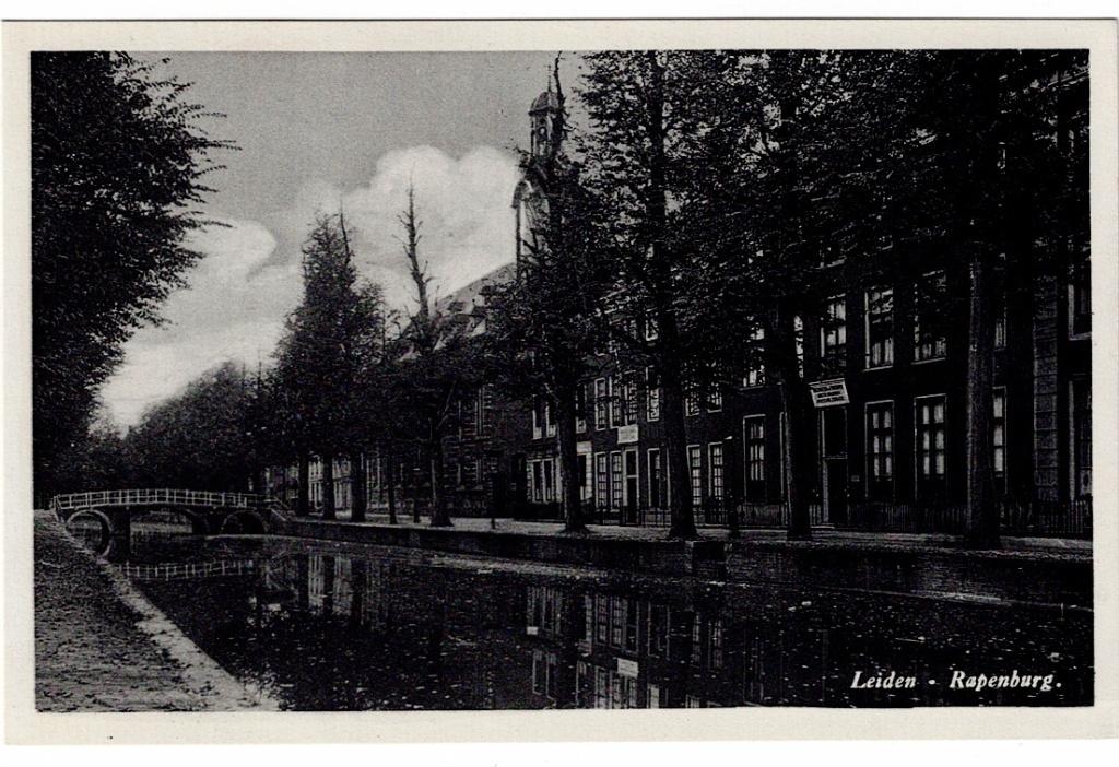 Leiden. "Rapenburg"., Ophalen of Verzenden, Voor 1920, Ongelopen, Zuid-Holland