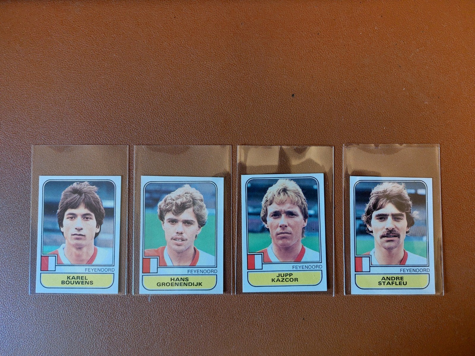panini voetbal 82 feyenoord 4x 1982, Ophalen of Verzenden, Zo goed als nieuw, Feyenoord, Poster, Plaatje of Sticker