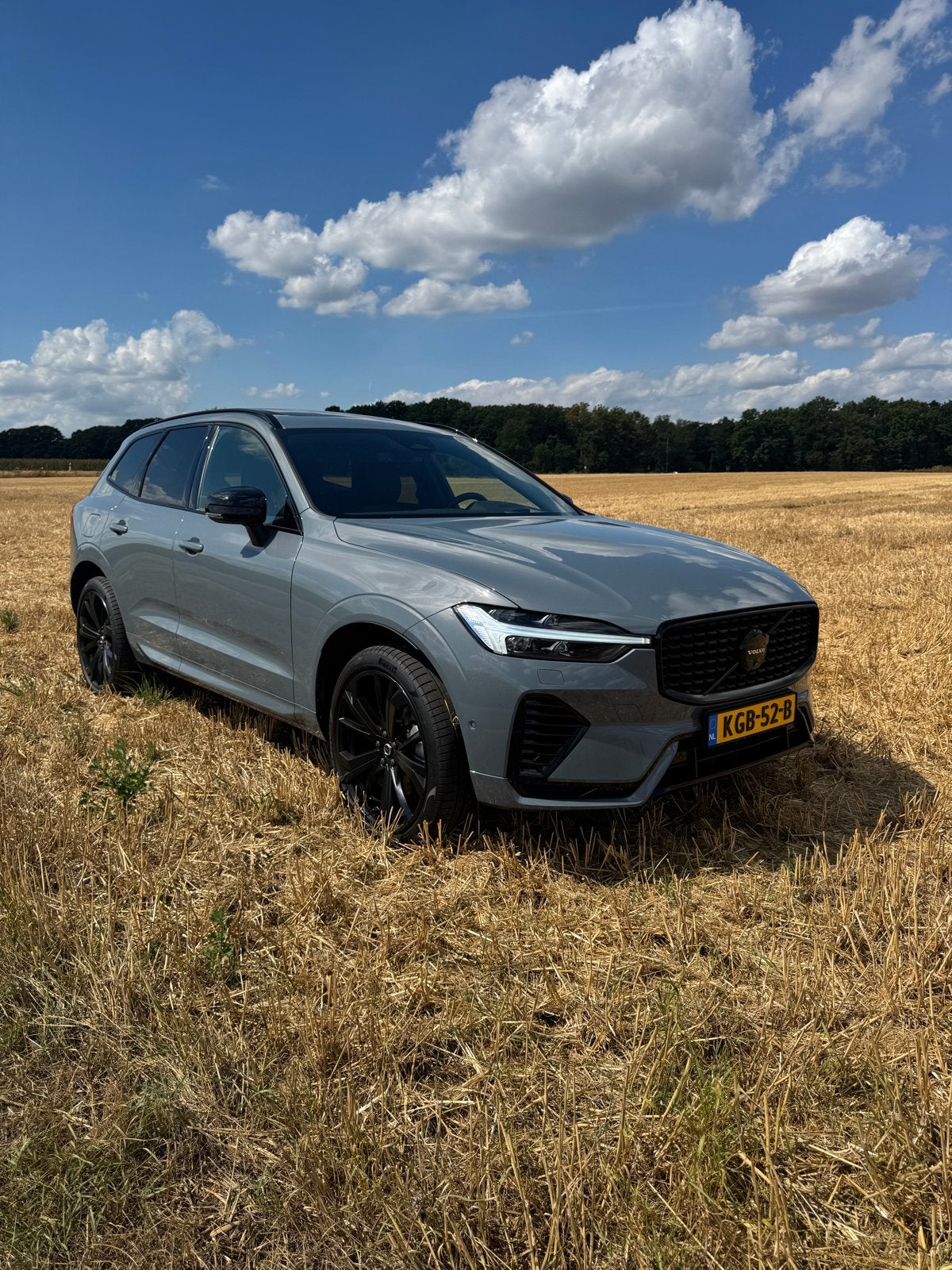 Volvo XC60 T8 Plug-in Hybrid 455pk Aut AWD 2023 Grijs, Ophalen