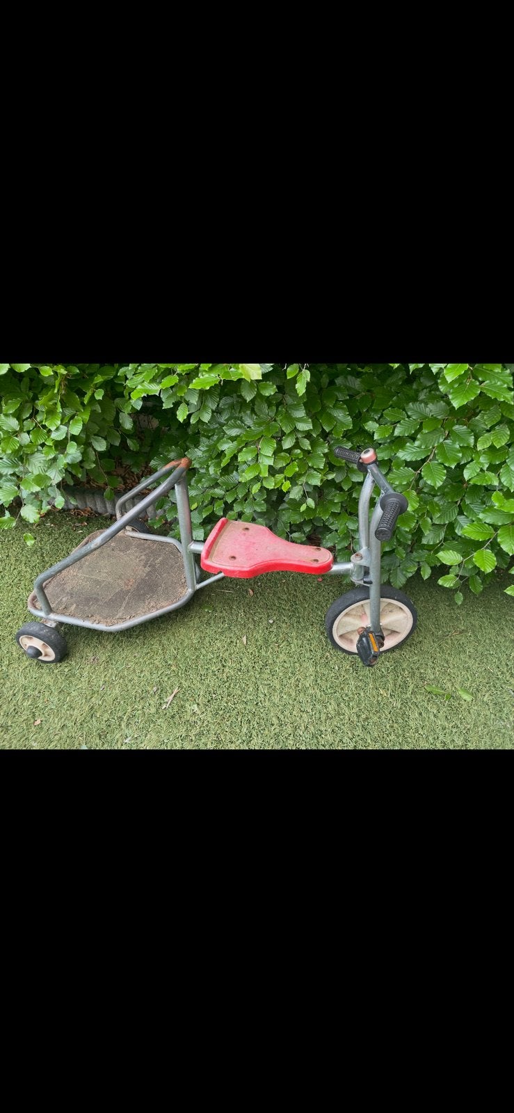GRATIS strijdwagen, Ophalen, Zo goed als nieuw