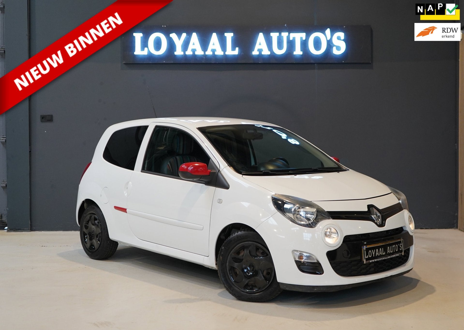 Renault Twingo 1.2 16V Collection | AIRCO | NAP | ELEK. RAME, Voorwielaandrijving, Twingo, Gebruikt, 4 cilinders