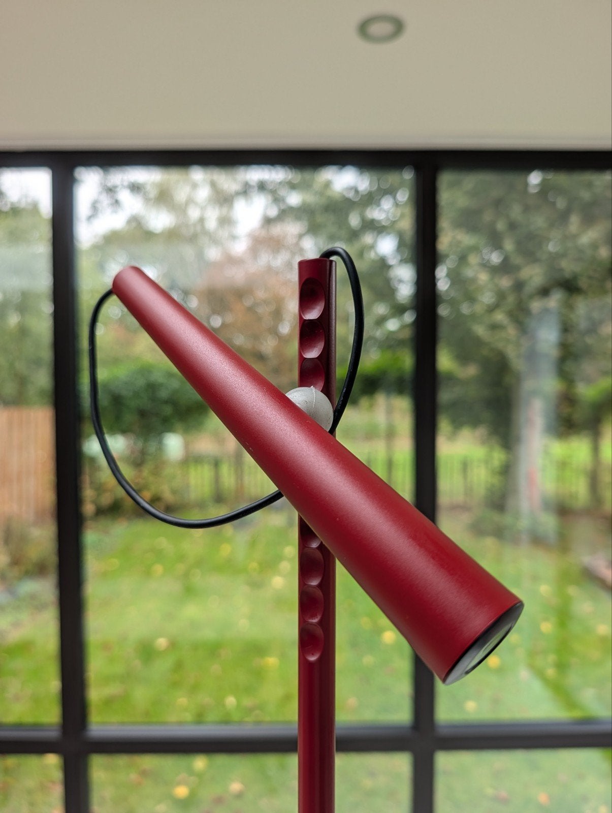 Foscarini Magneto staande lamp - Rood (defect), Modern design, Gebruikt, Ophalen of Verzenden, Metaal