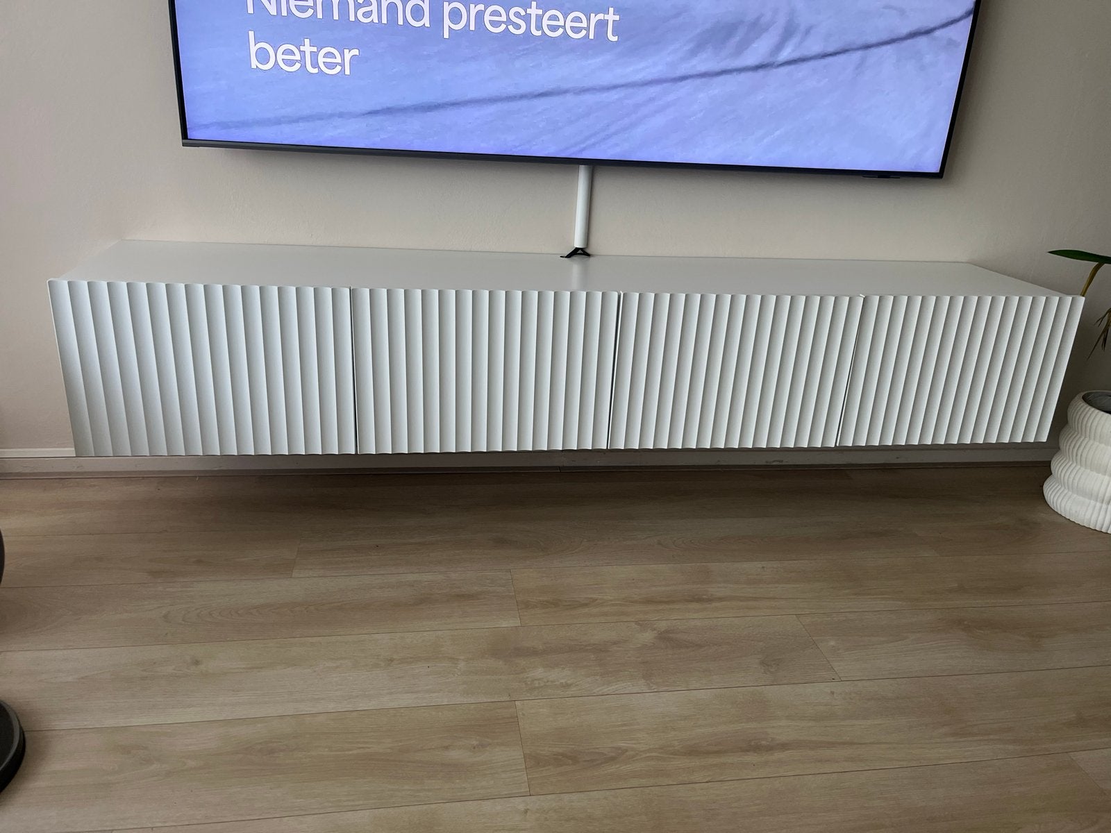 Pepinós TV-meubel wit - 200x42x33 cm, Ophalen, Overige materialen, 150 tot 200 cm, Zo goed als nieuw