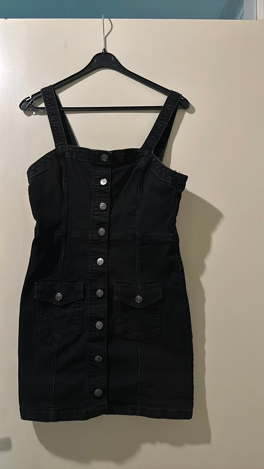 Laatste ‼️ mooie korte zwarte denimjurk te koop nieuw ‼️‼️, Kleding | Dames, Jurken, Zwart, Maat 42/44 (L), Nieuw, Ophalen of Verzenden