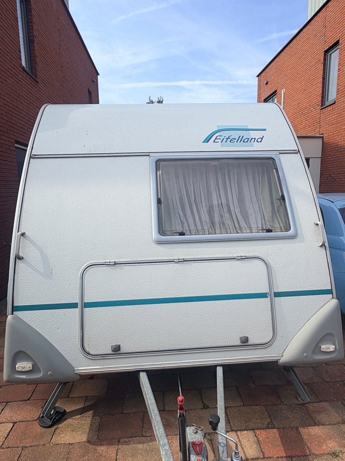 Eiffelland Holiday 450 met Mover, Luifel en Voortent, Mover, Vast bed, Rondzit, 4 tot 5 meter
