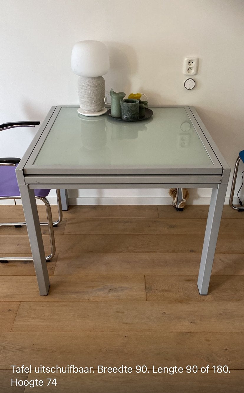 Vandaag ophalen Uitschuifbare eettafel 90x90 uitschuifbaar, Ophalen, 50 tot 100 cm, Zo goed als nieuw, 150 tot 200 cm