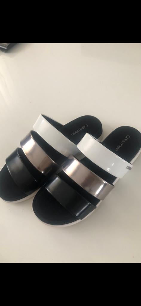 Calvin klein dames instappers maat 39 zgan, Kleding | Dames, Schoenen, Ophalen of Verzenden, Zo goed als nieuw, Instappers