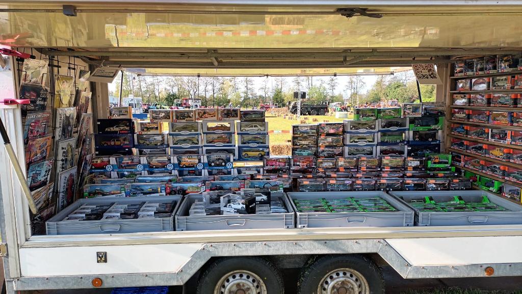 400 nieuwe Modelauto,s inclusief verkoopwagen, Ophalen, Auto, Dalen, Nieuw