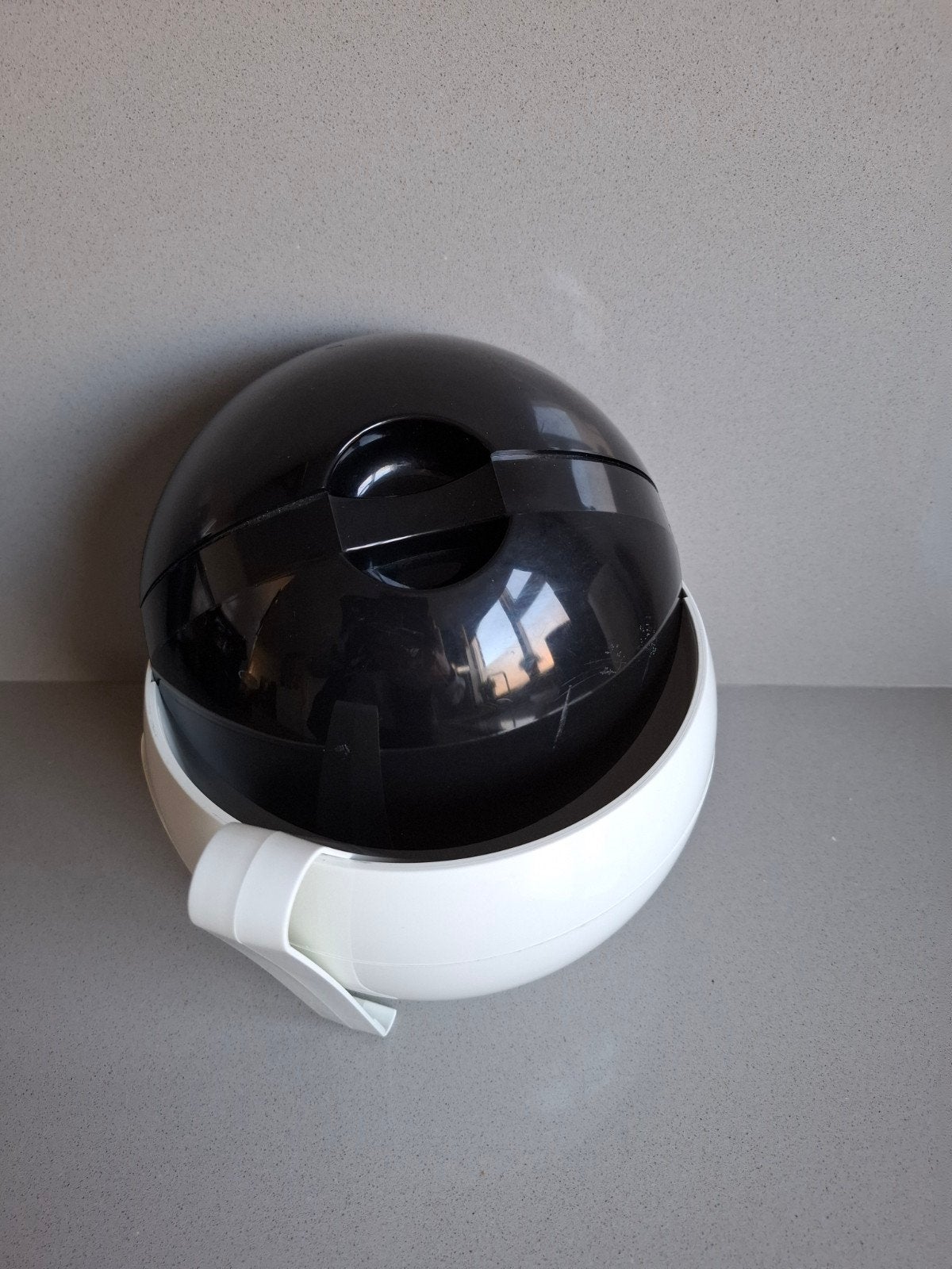 Vintage IJsemmer met Tang - Wit/Zwart Kunststof, Kunststof, Gebruikt, Met deksel, Rond