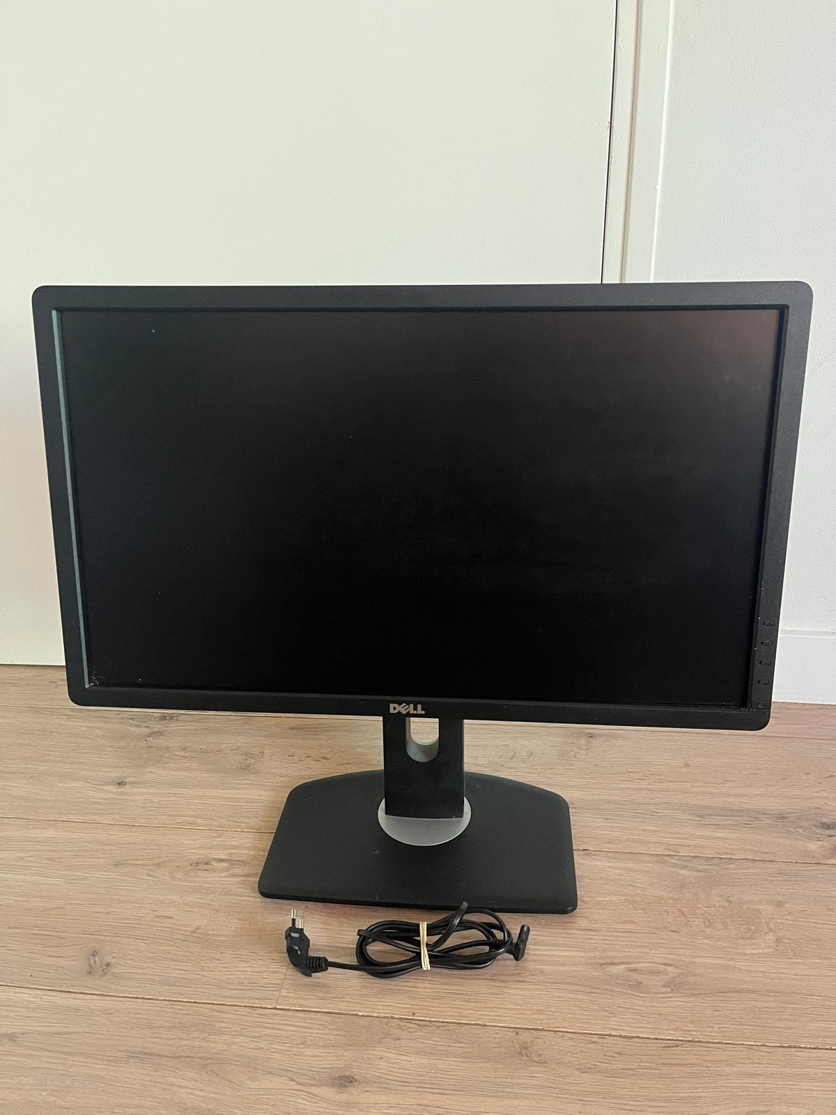Dell Monitor - Goede staat, ideaal voor thuiswerk, Computers en Software, Monitoren, Gebruikt, In hoogte verstelbaar, Full HD