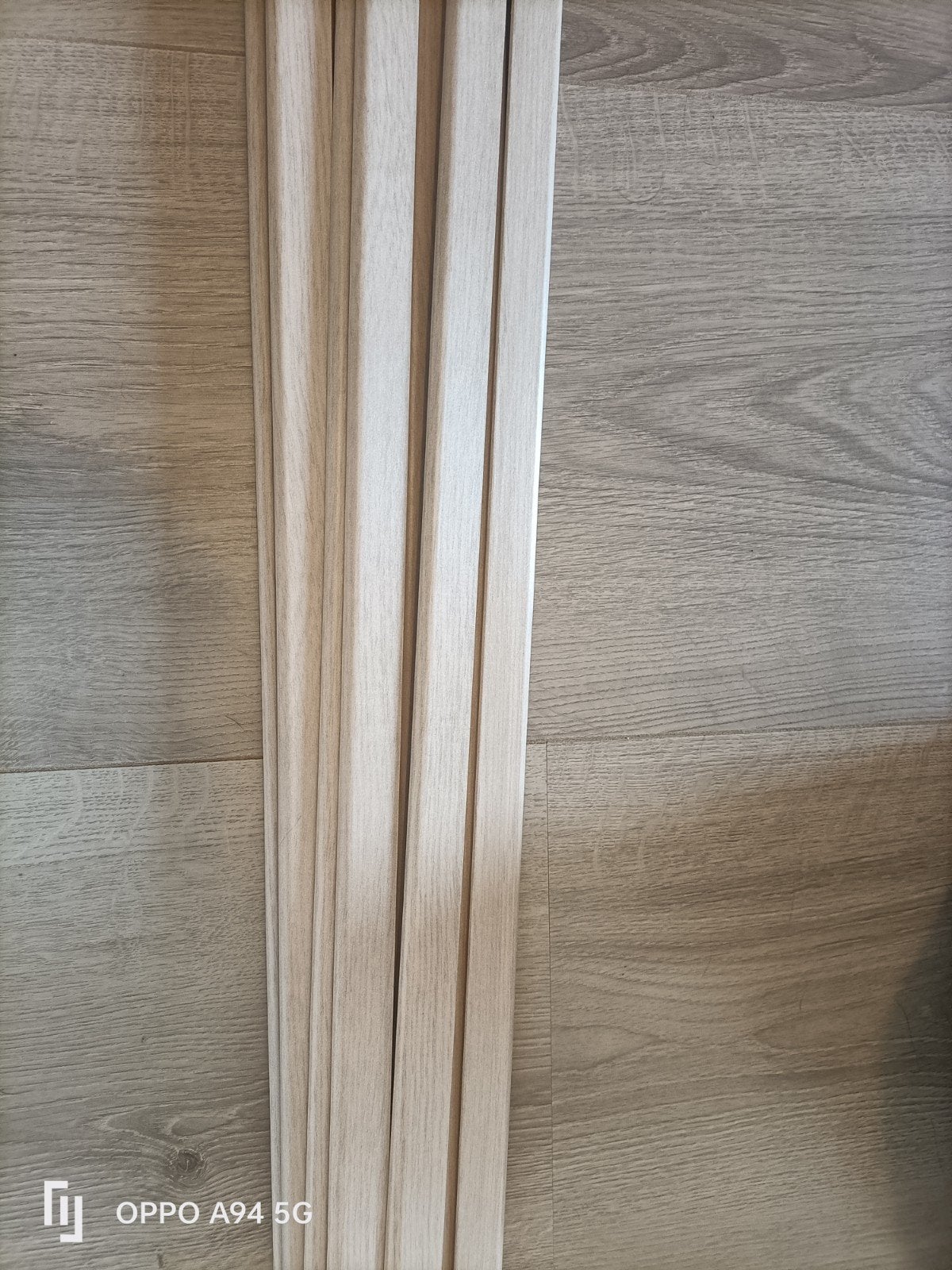 Nieuwe plinten (10 stuks), Overige materialen, Nieuw, Ophalen of Verzenden, 200 tot 250 cm
