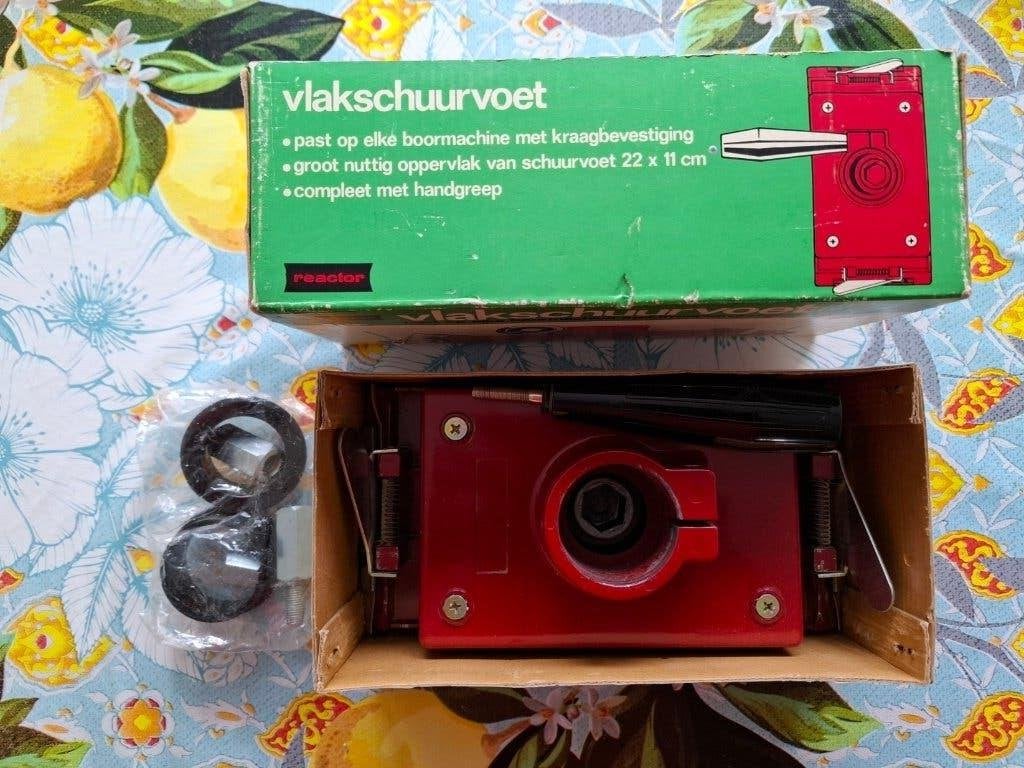 VINTAGE VLAKSCHUURMACHINE VOOR BOORMACHINE, Ophalen of Verzenden