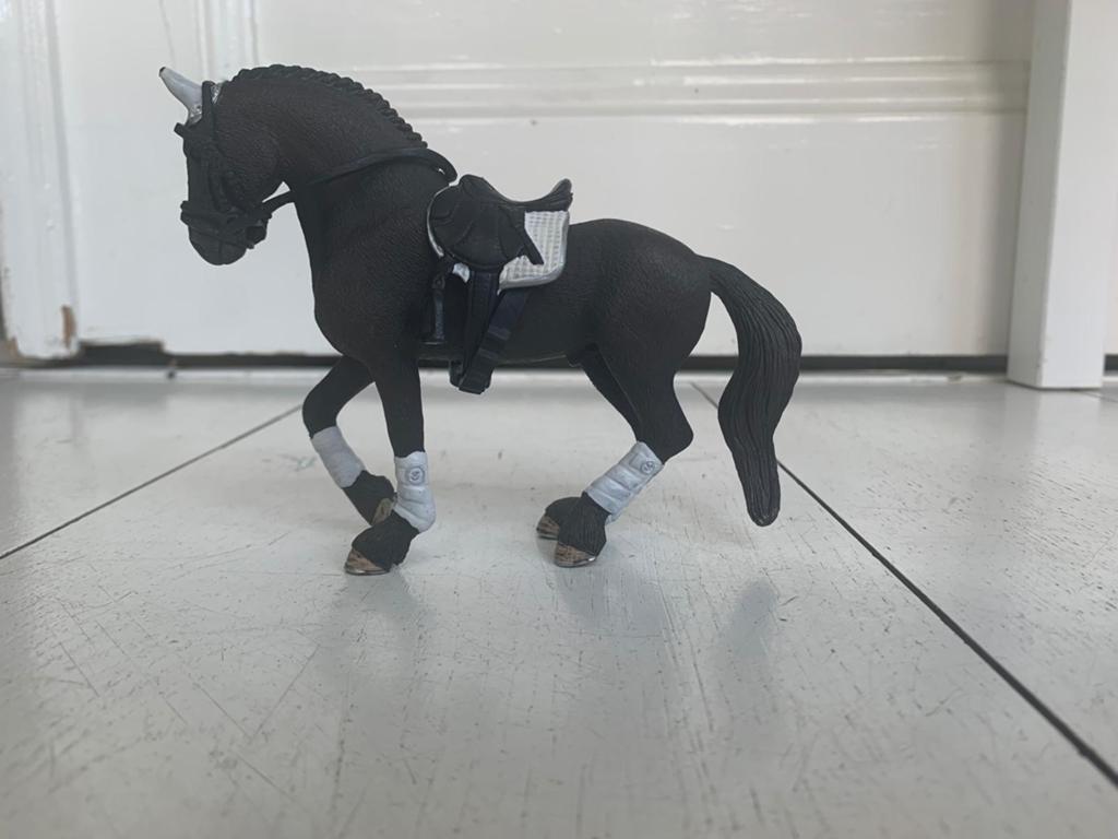 Schleich Zwart Paard, Ophalen of Verzenden, Zo goed als nieuw