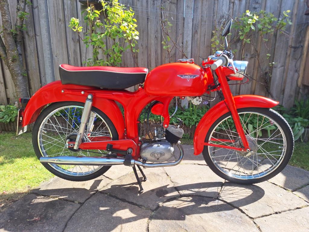 Te koop zeldzame Testi Sport, Maximaal 45 km/u, 49 cc, 3 versnellingen, Ophalen