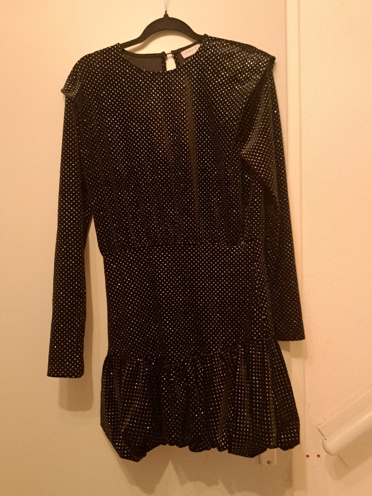 Loavies jurkje zwart met glitters maat m, Maat 38/40 (M), Zwart, Ophalen of Verzenden, Boven de knie