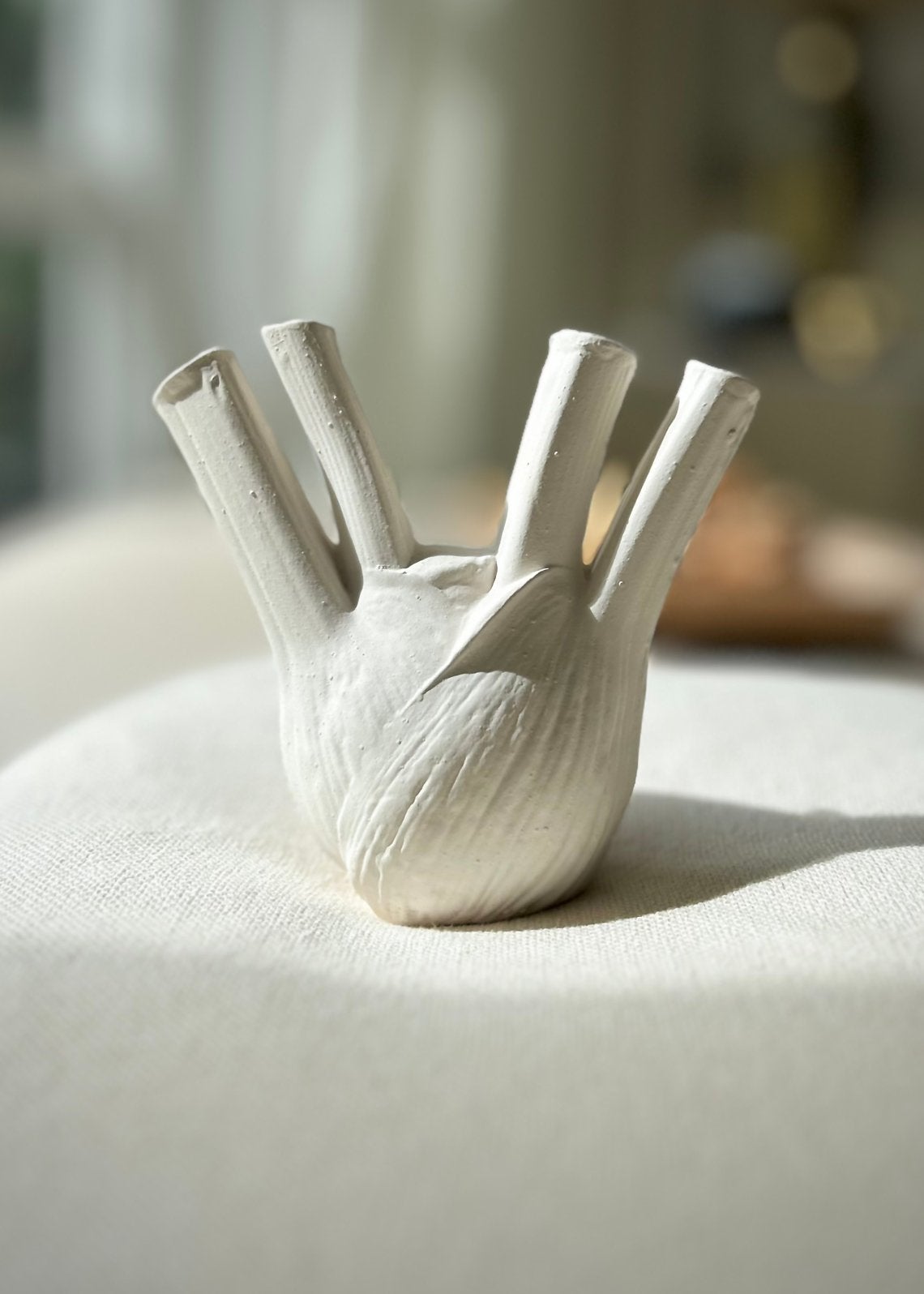 Design object vaasje Biscuit porselein Venkelknolletje, 12 cm, Handgemaakt, Wit, Ophalen of Verzenden