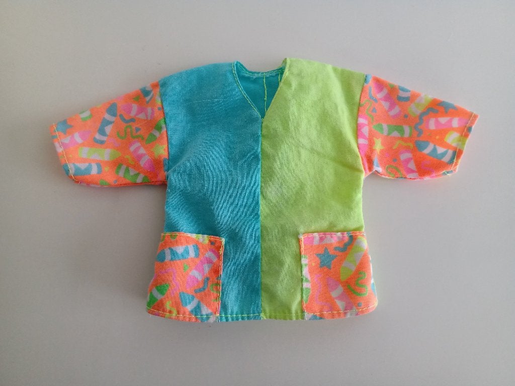 Allerlei Barbiekleding voorzien van een Barbie label, Verzamelen, Poppen, Ophalen of Verzenden, Gebruikt, Kleertjes