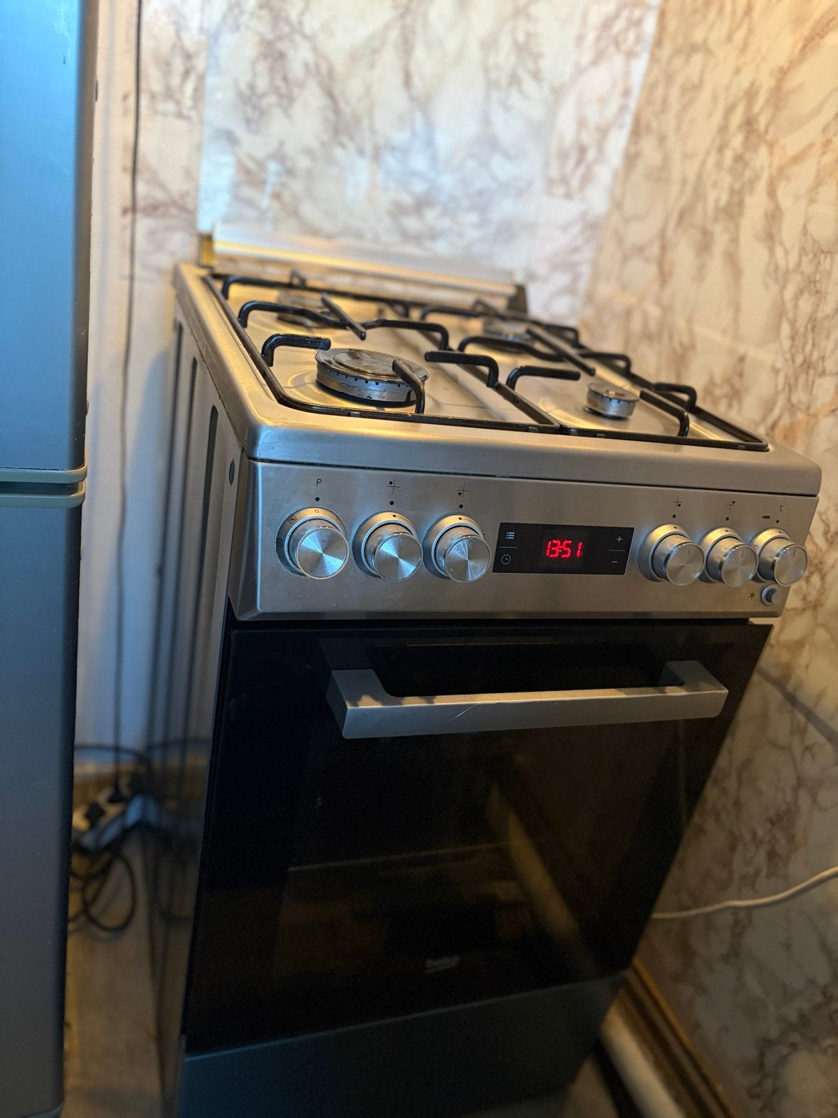 Beko Gasfornuis met Heteluchtoven - Zilver/Zwart, Ophalen, Gebruikt, Hete lucht, 60 cm of meer