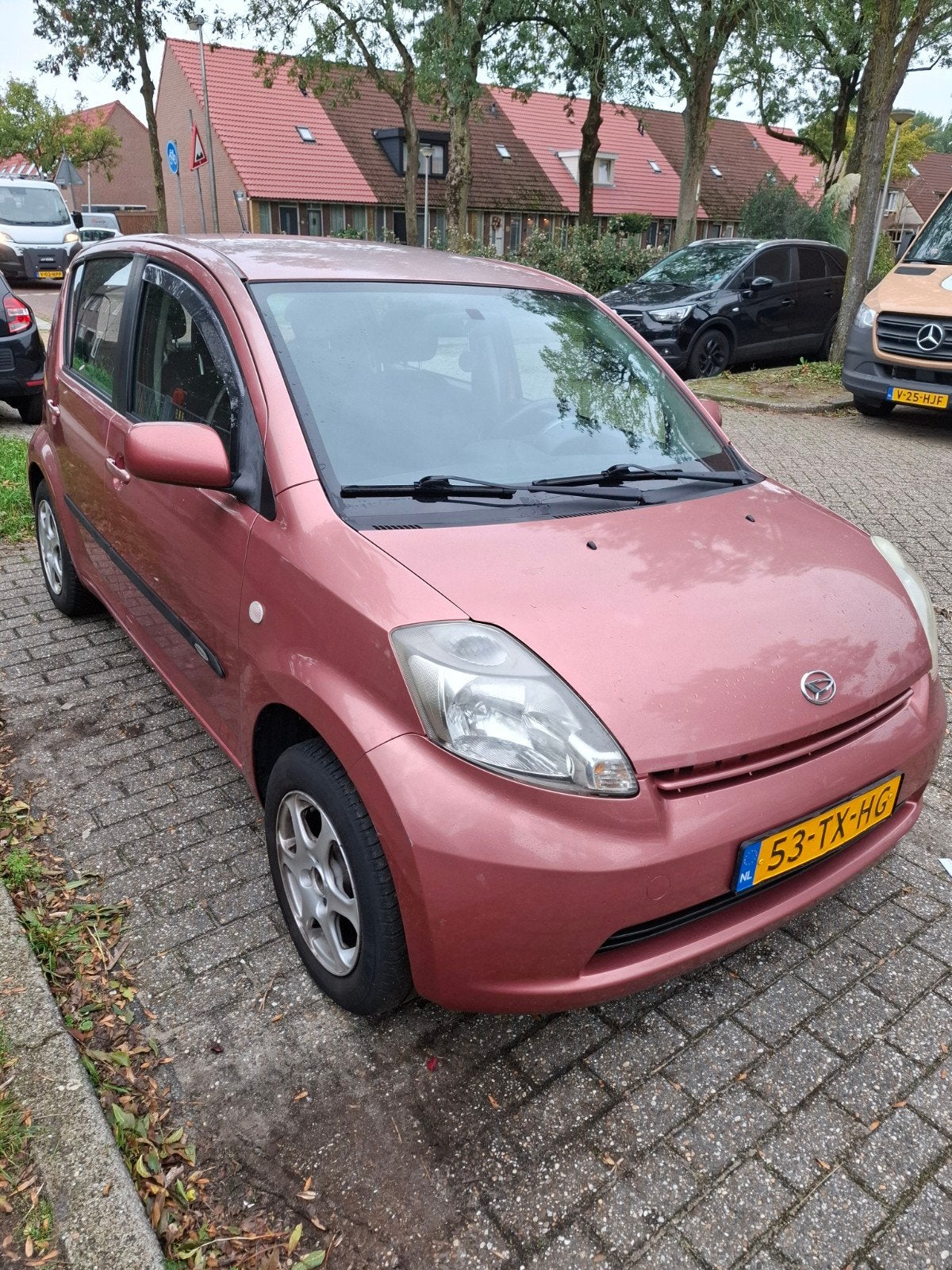 Daihatsu Sirion2  1.0 51KW 2007 Rood, Auto's, Voorwielaandrijving, Handgeschakeld, 3 cilinders, 998 cc