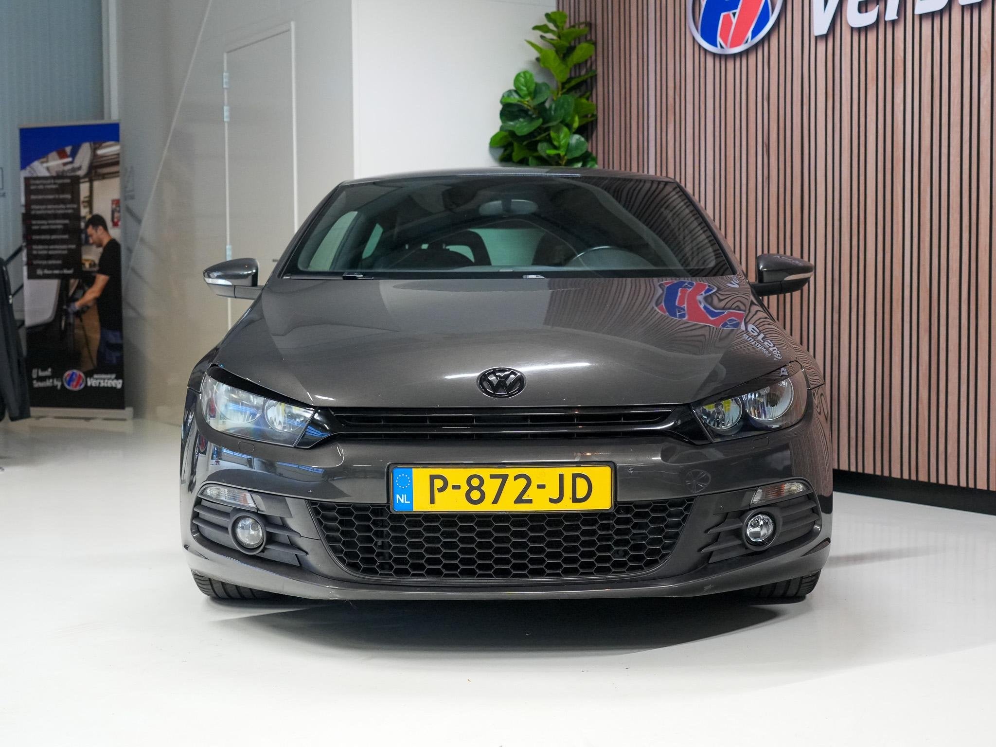 Volkswagen Scirocco 1.4 TSI, Voorwielaandrijving, Euro 5, Gebruikt, Zwart