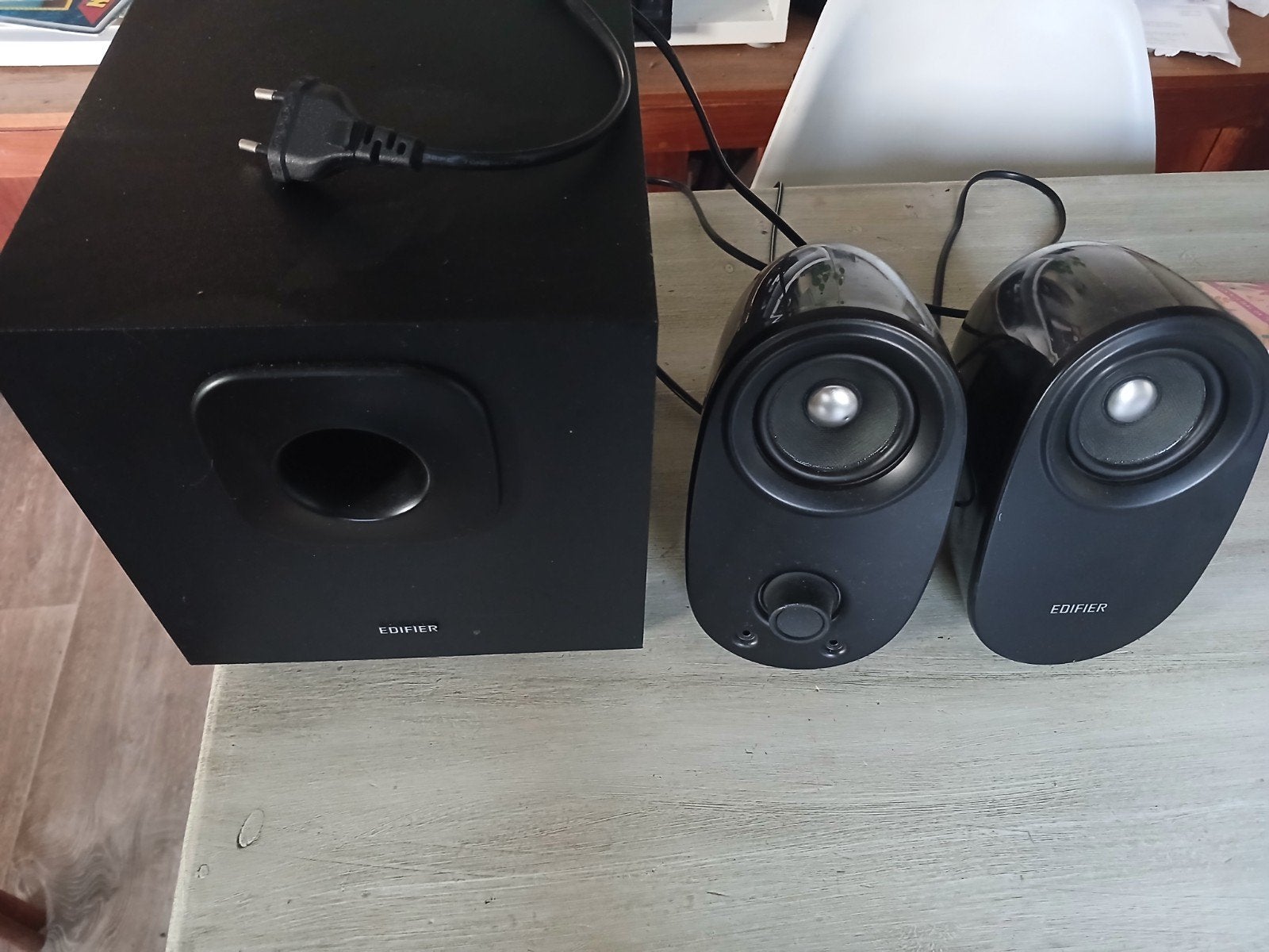Edifier M1390 2.1 Multimedia Luidsprekerset!, Ophalen of Verzenden, Zo goed als nieuw, Audiokanaal 2.1, Edifier