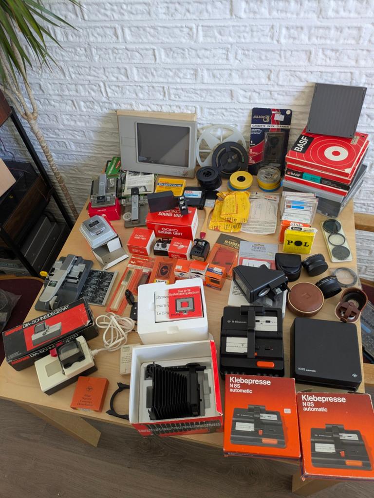 Grote partij diverse vintage foto- en filmaccessoires, Audio, Tv en Foto, Filmrollen, Ophalen of Verzenden
