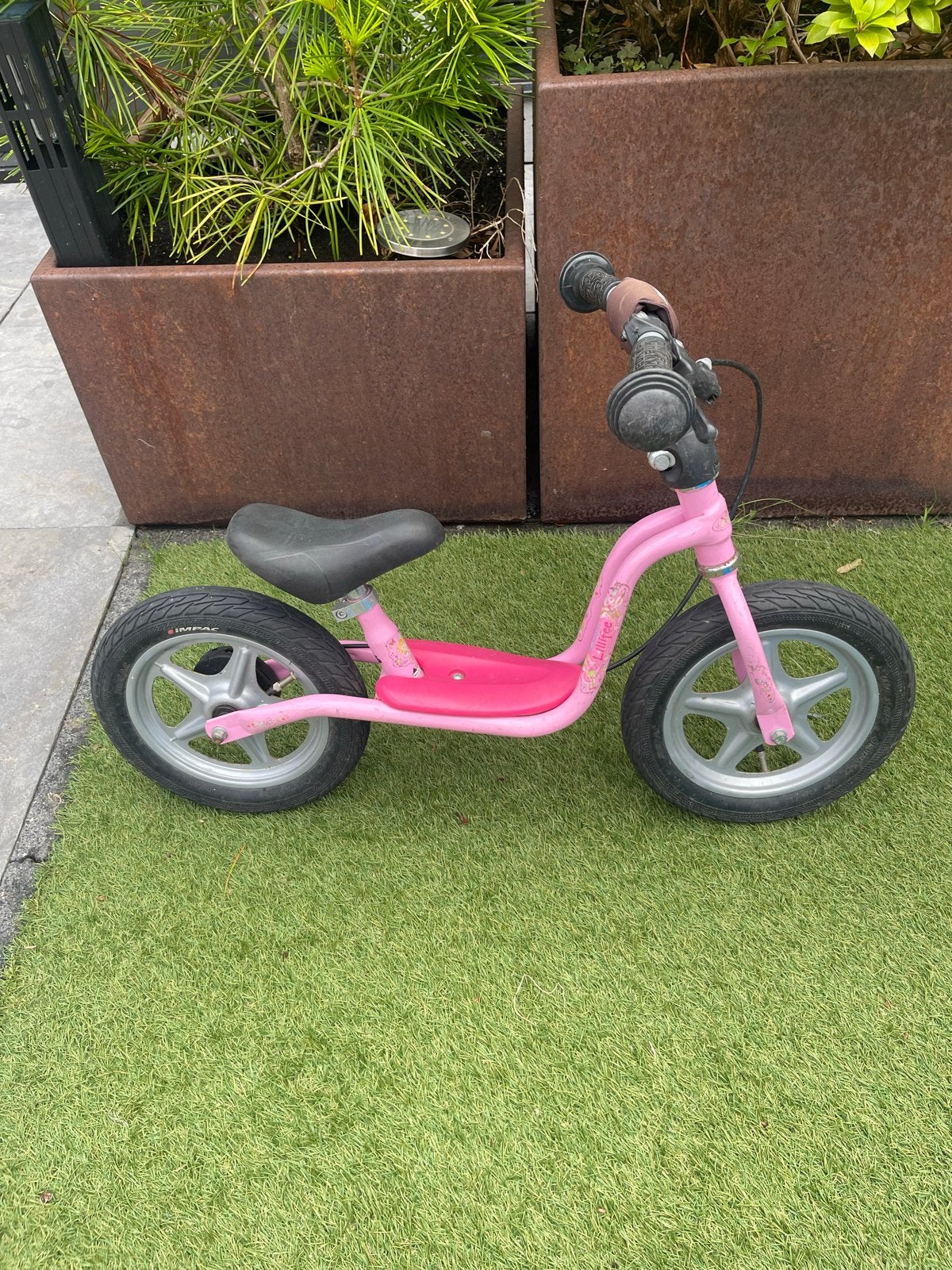 Roze Puky loopfiets, Ophalen, Gebruikt, Minder dan 16 inch